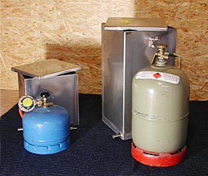 maßgefertigte Gasflaschenkästen aus VA-Stahl